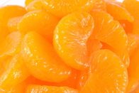 المشروبات اللذيذة المعلبة الماندرين البرتقال مع السكر المواد الخام الطازجة
